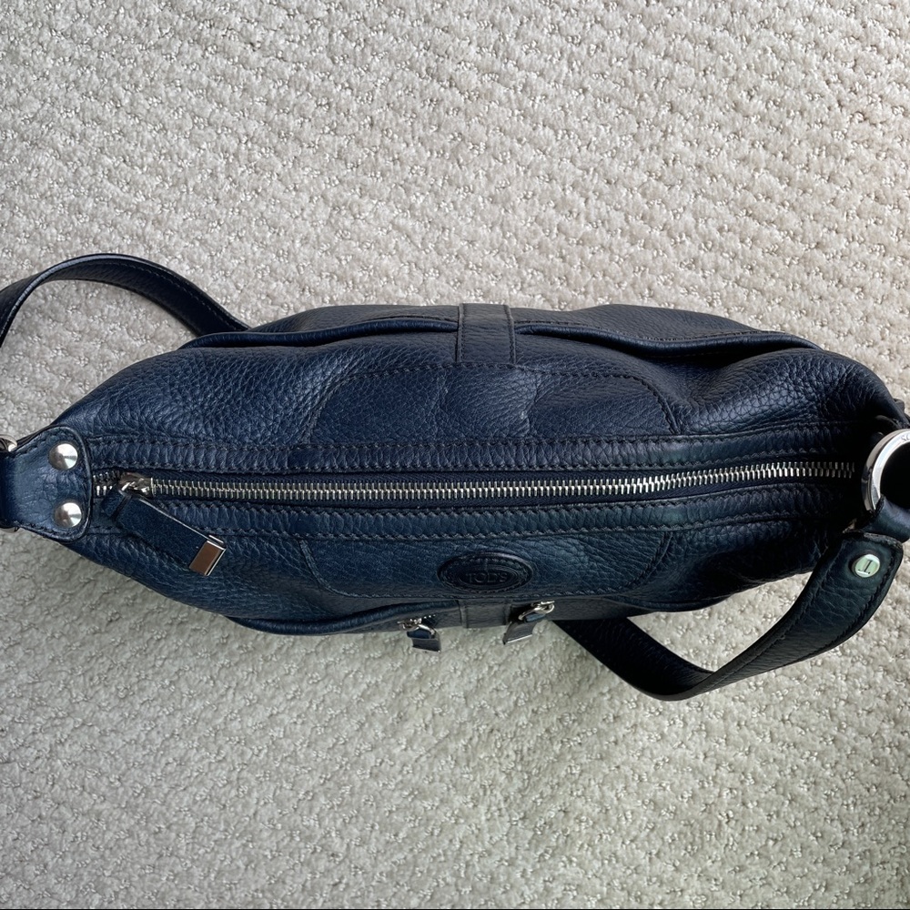 Tod’s Vintage Navy Leather Shoulder/Messenger Bag - Picture 4 of 5